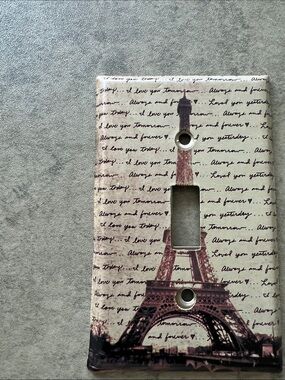 Claire's Eiffel Tower Script Single Toggle Light Switch Cover - Pink and Cream